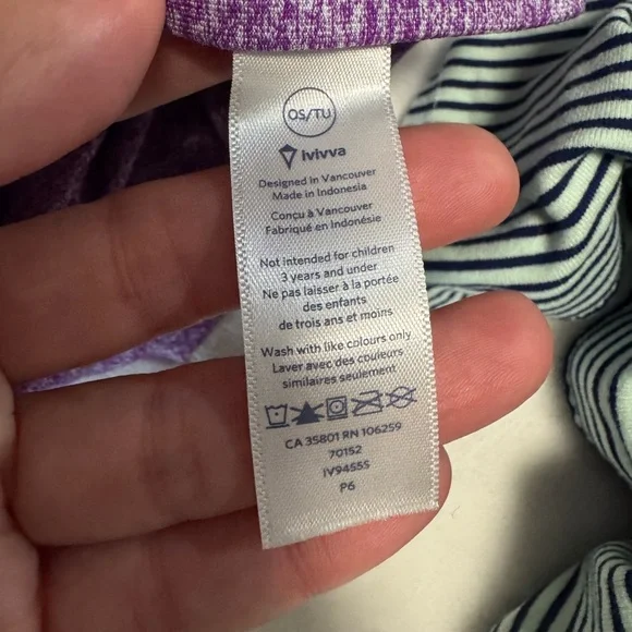 A set of 2 Convertible Lululemon and Ivivva Scarfs